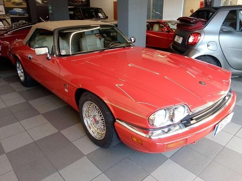 Rosso Usata 1995 Jaguar XJS Cabrio | 31.000 € - Immagine 1/4