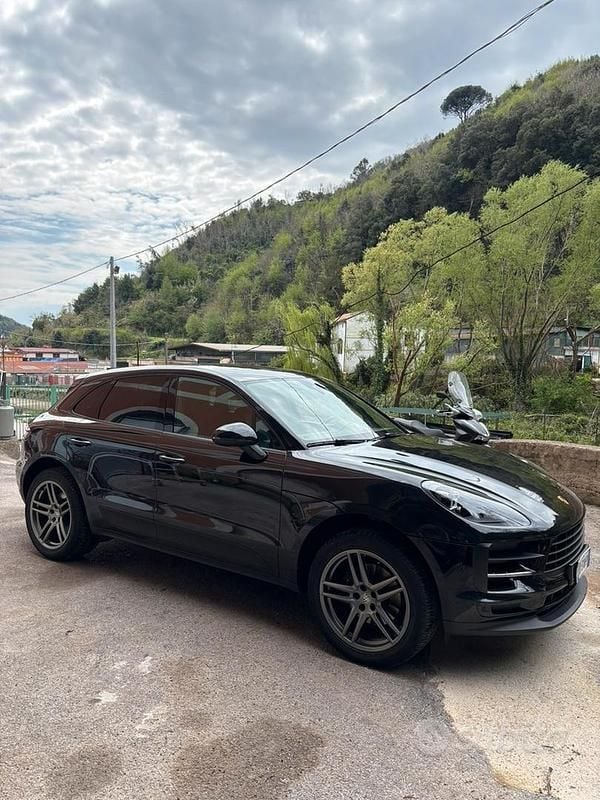 Usata Porsche Macan 265 CV (194 kW) 2021 Nero SUV