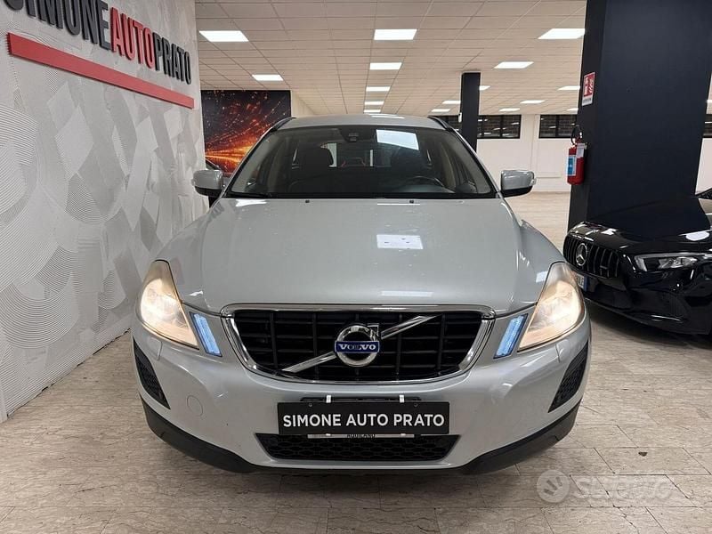 Usata Volvo XC60 Summum 181 CV (133 kW) 2014 Grigio SUV