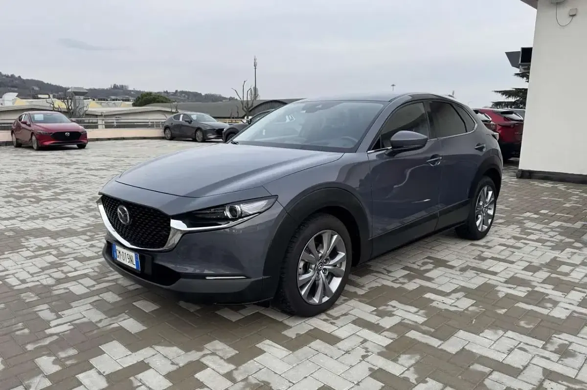 Usata Mazda CX-30 Exceed 186 CV (136 kW) 2023 Polimetal grey SUV
