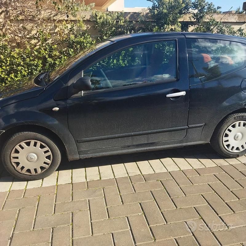 Usata Citroën C2 Elegance 68 CV (50 kW) 2004 Nero Utilitaria