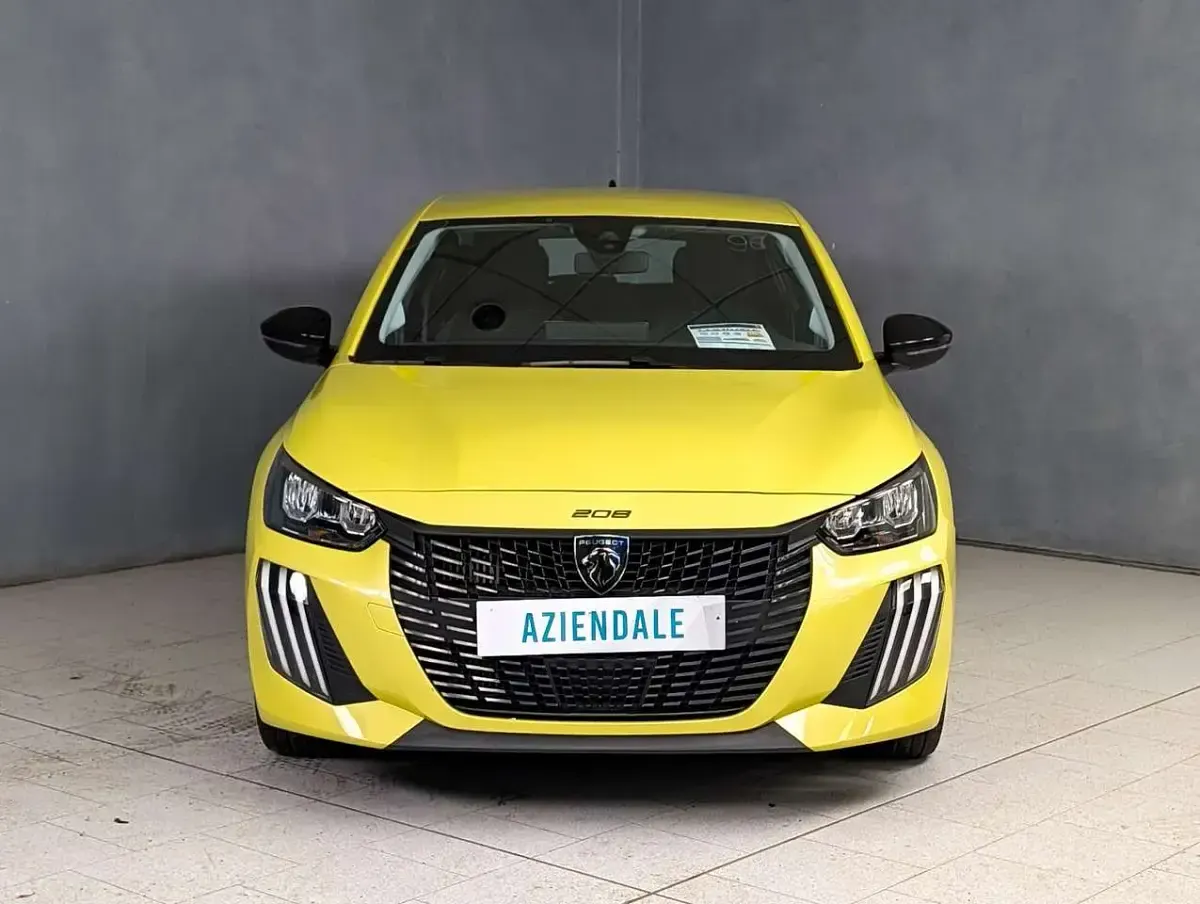 Usata Peugeot 208 Active 101 CV (74 kW) 2024 Other Utilitaria