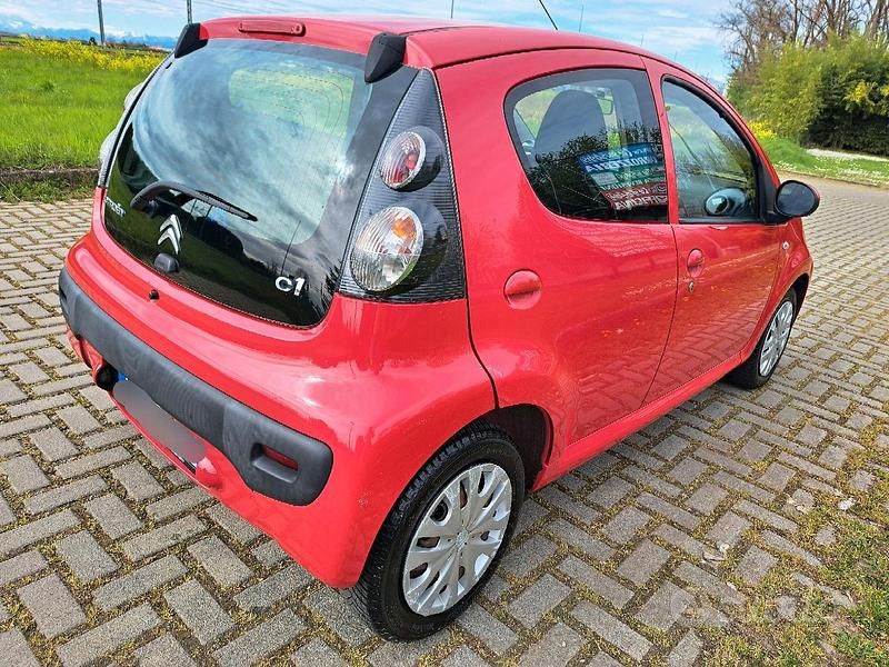 Usata Citroën C1 68 CV (50 kW) 2013 Rosso Utilitaria