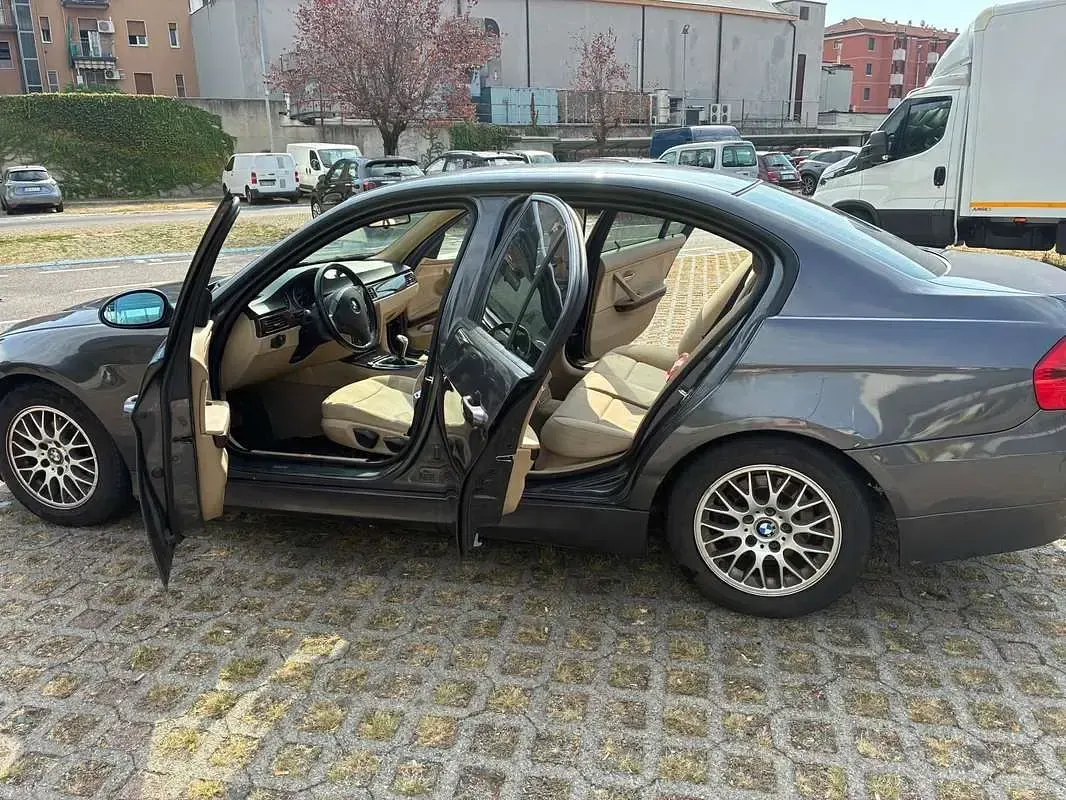 Usata BMW 320 150 CV (110 kW) 2006 Berlina