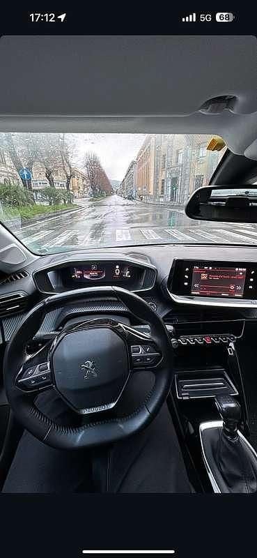 Usata Peugeot 208 Allure 101 CV (74 kW) 2020 Utilitaria
