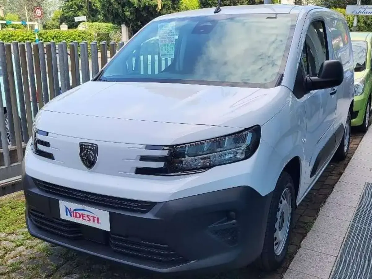 Nuova Peugeot Partner 131 CV (96 kW) 2026 Bianco gelato Monovolume