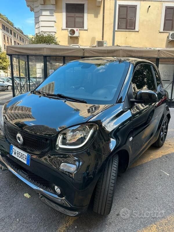 Nero Usata 2019 Smart ForTwo Coupé Coupé | 14.400 € (Super prezzo) - Immagine 1/4