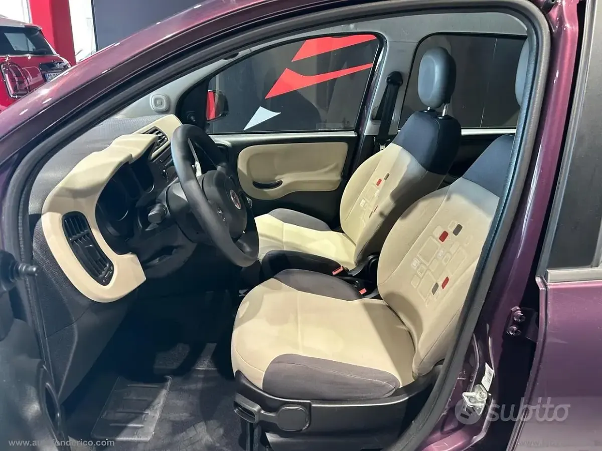 Usata Fiat Panda Easy 69 CV (50 kW) 2013 Viola Utilitaria