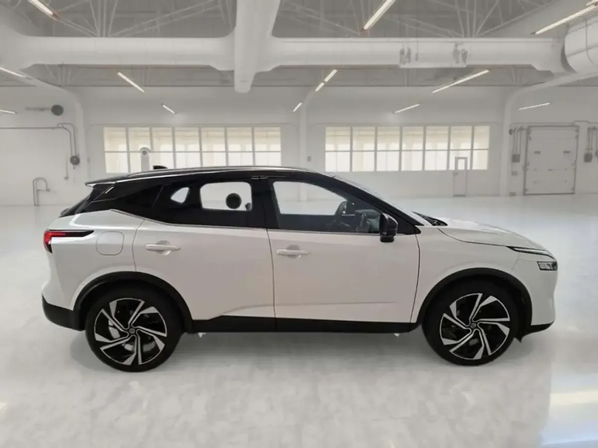 Usata Nissan Qashqai Tekna+ 158 CV (116 kW) 2022 Bianco SUV
