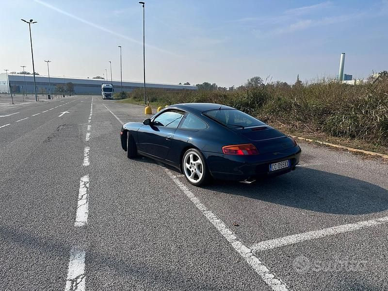Usata Porsche 996 300 CV (220 kW) 1998 Blu Coupé