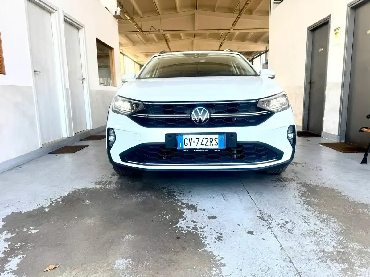 Usata VW Taigo Life 115 CV (84 kW) 2024 Bianco SUV