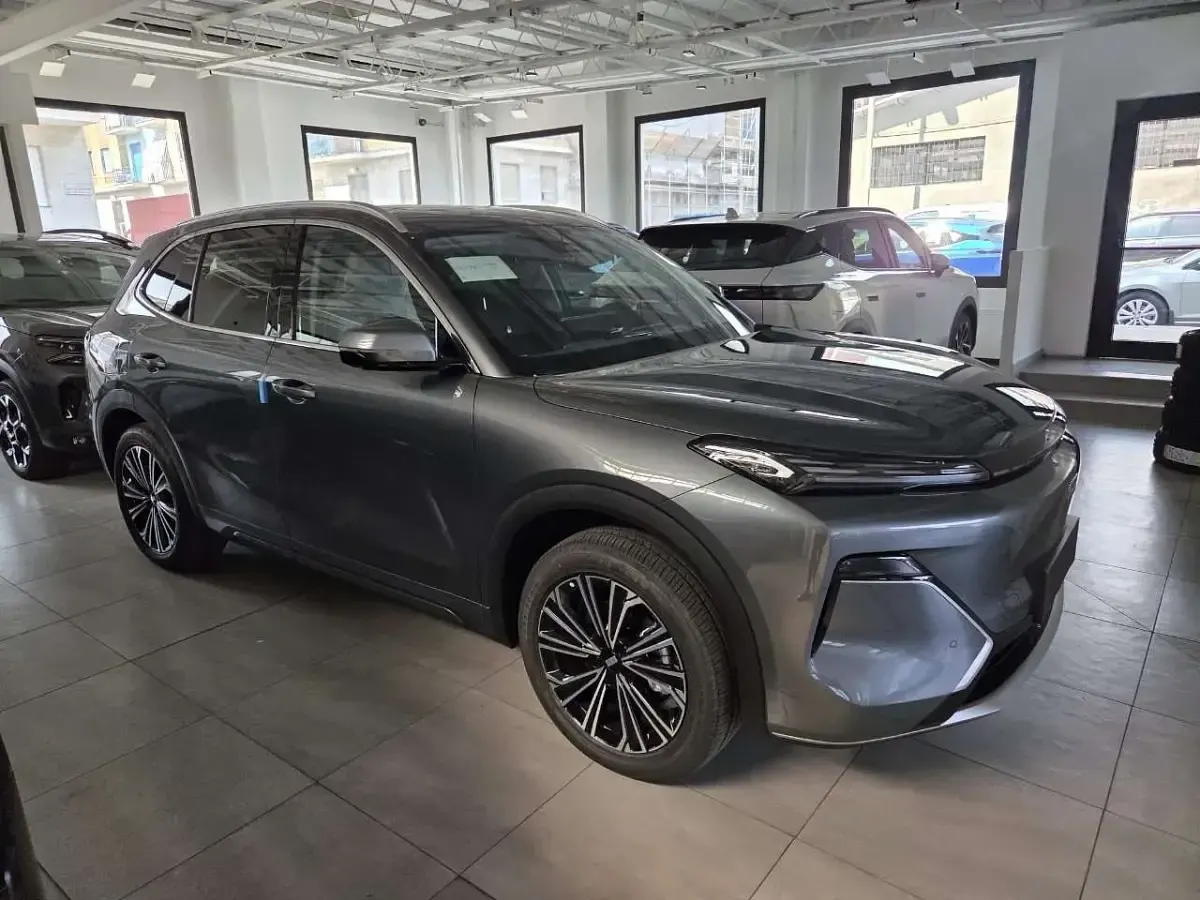 Nuova Geely Starray 99 CV (72 kW) 2026 Twilight gray SUV