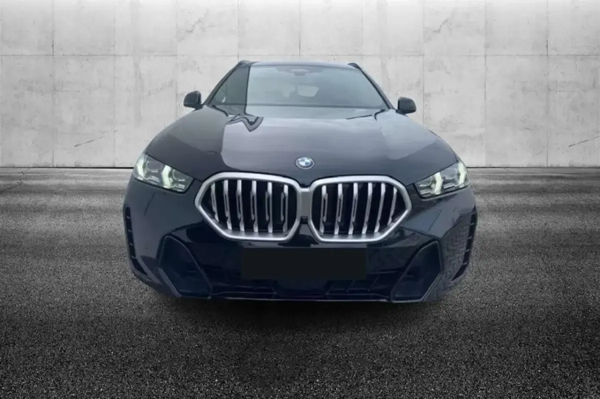 Usata BMW X6 M Sport 298 CV (219 kW) 2025 Nero SUV