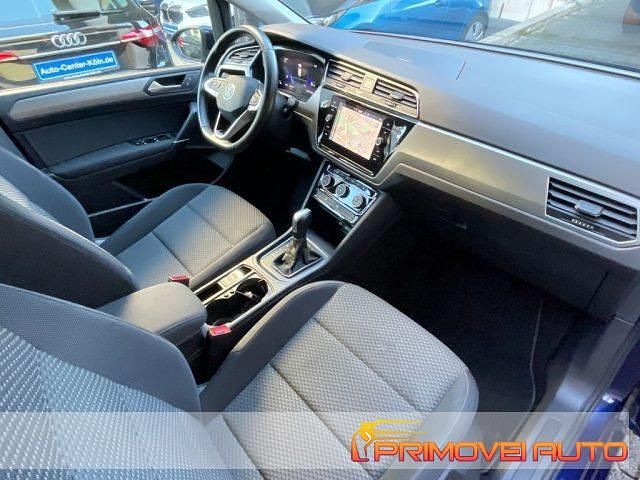 Usata VW Touran Comfortline 150 CV (110 kW) 2022 Blu Monovolume