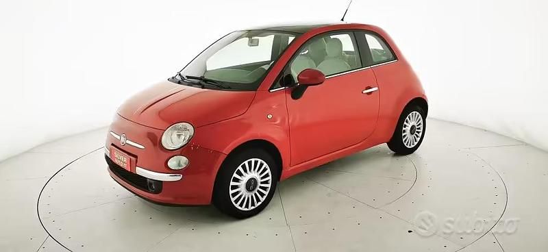 Usata Fiat 500 Lounge 101 CV (74 kW) 2010 Rosso Utilitaria