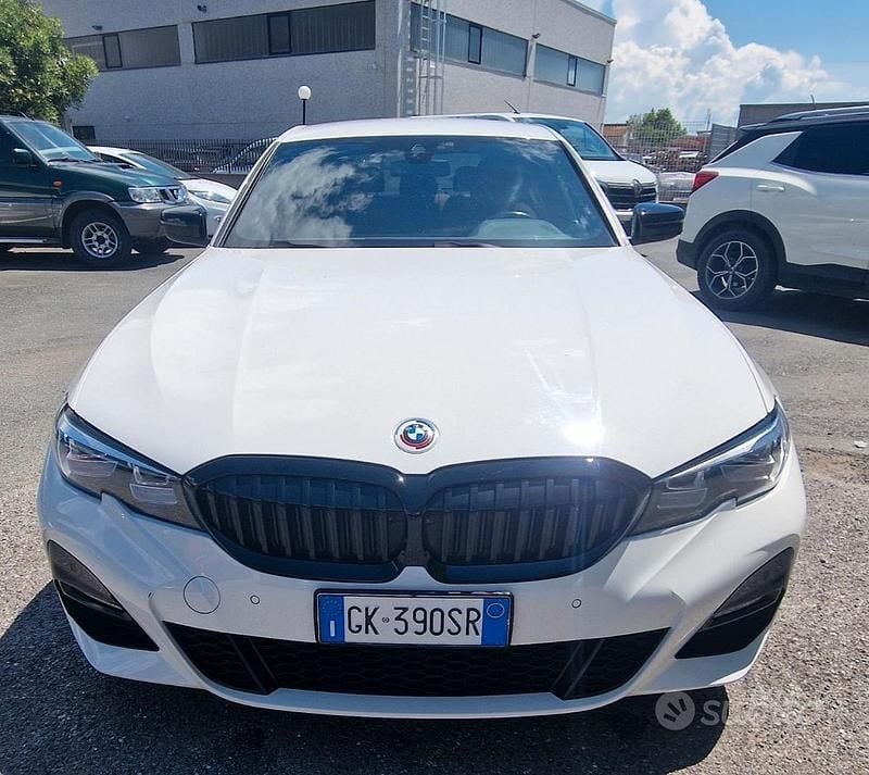Usata BMW 316 M Sport 122 CV (89 kW) 2022 Bianco Berlina