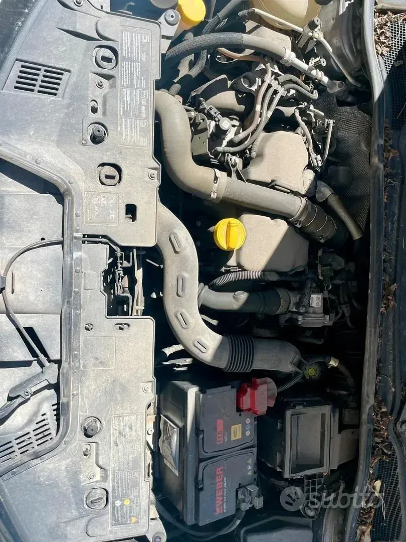 Usata Renault Clio 90 CV (66 kW) 2016 Grigio Station wagon