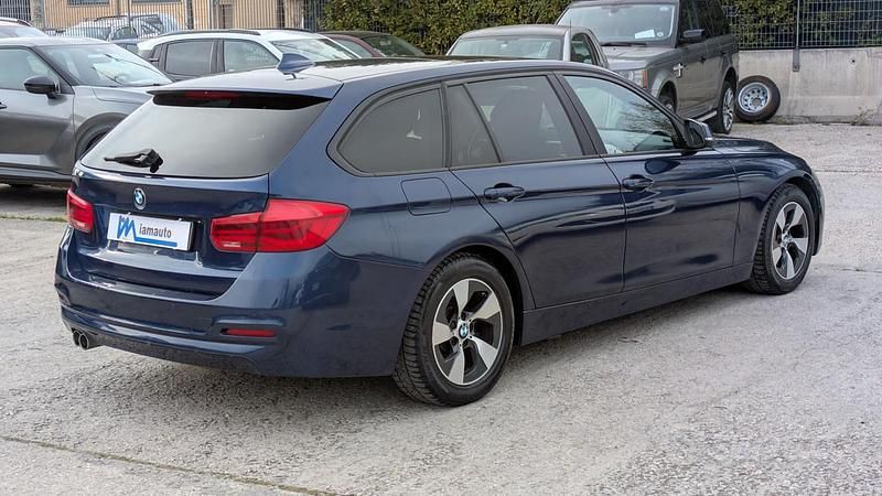 Usata BMW 320 163 CV (119 kW) 2018 Blu Station wagon