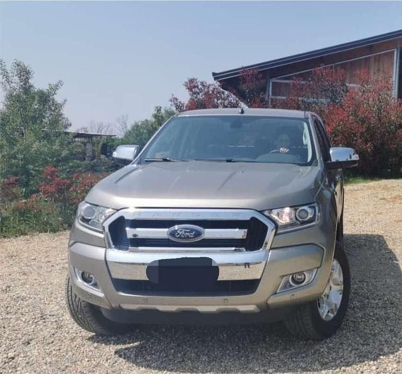Usata Ford Ranger Limited 160 CV (117 kW) 2017 Bronzo Pick-up