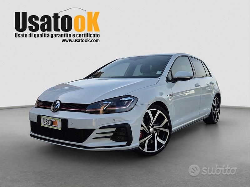 Bianco Usata 2019 VW Golf VII GTI Tre volumi | 25.950 € (Buon prezzo) - Immagine 1/4