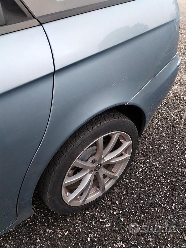 Usata Alfa Romeo 156 140 CV (102 kW) 2003 Station wagon