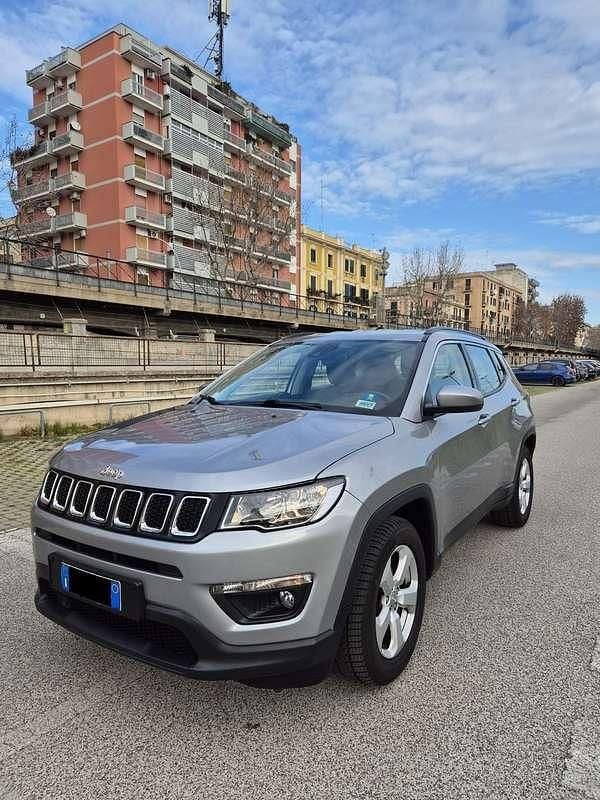Usata Jeep Compass 120 CV (88 kW) 2019 Argento SUV