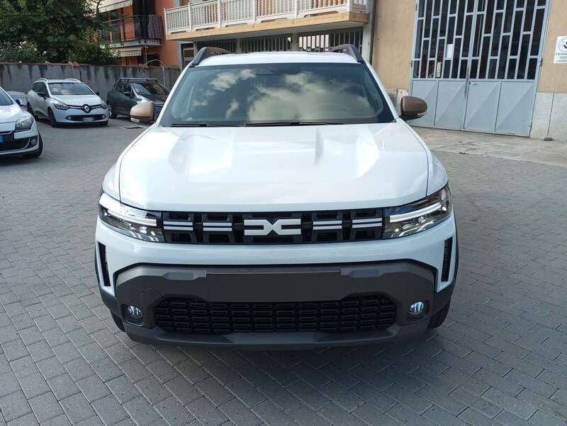 Usata Dacia Duster Journey 120 CV (88 kW) 2024 Grigio SUV