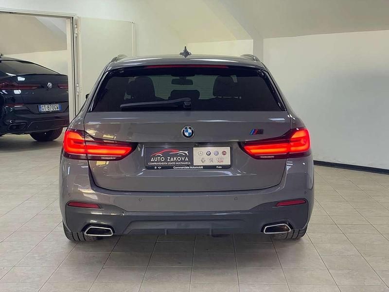 Usata BMW 520 M Sport 190 CV (139 kW) 2022 Grigio Station wagon
