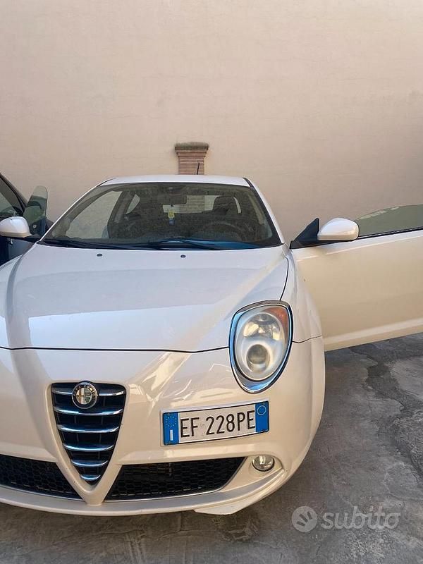 Usata Alfa Romeo MiTo 95 CV (69 kW) 2011 Bianco Utilitaria