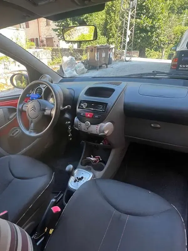 Usata Citroën C1 68 CV (50 kW) 2010 Rosso Utilitaria
