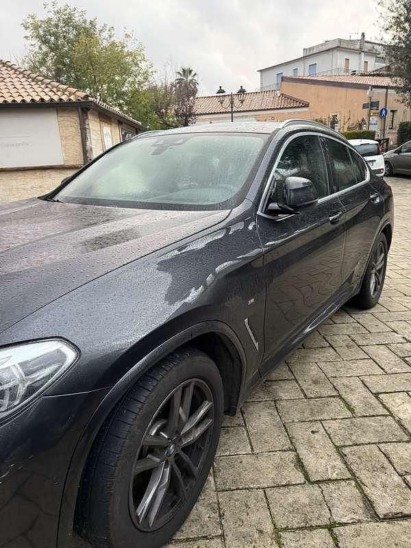Usata BMW X4 264 CV (194 kW) 2019 Nero SUV