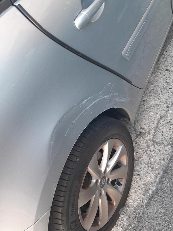 Usata Citroën C4 109 CV (80 kW) 2007 Grigio Berlina