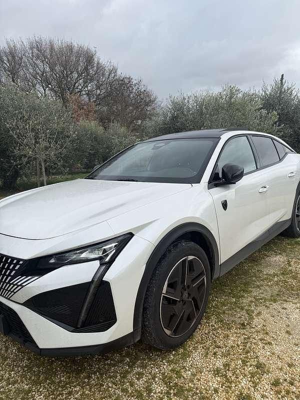 Usata Peugeot 408 GT 131 CV (96 kW) 2023 Bianco Berlina