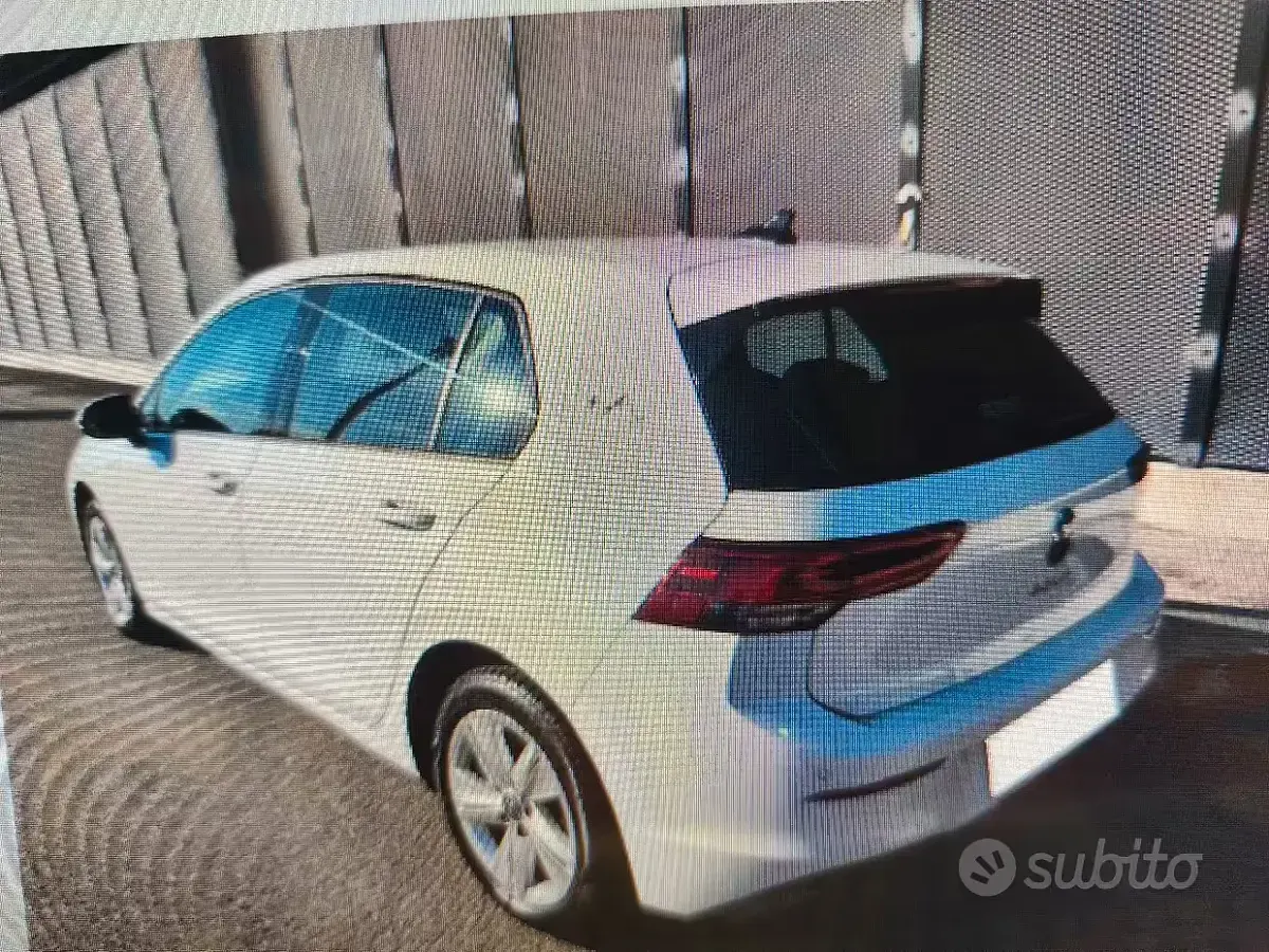 Usata VW Golf VIII 150 CV (110 kW) 2022 Bianco Berlina