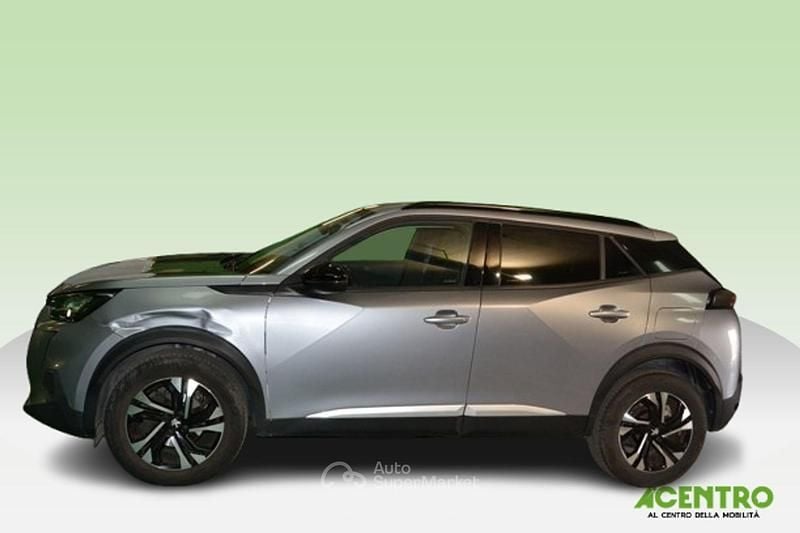 Usata Peugeot 2008 Allure 101 CV (74 kW) 2022 SUV