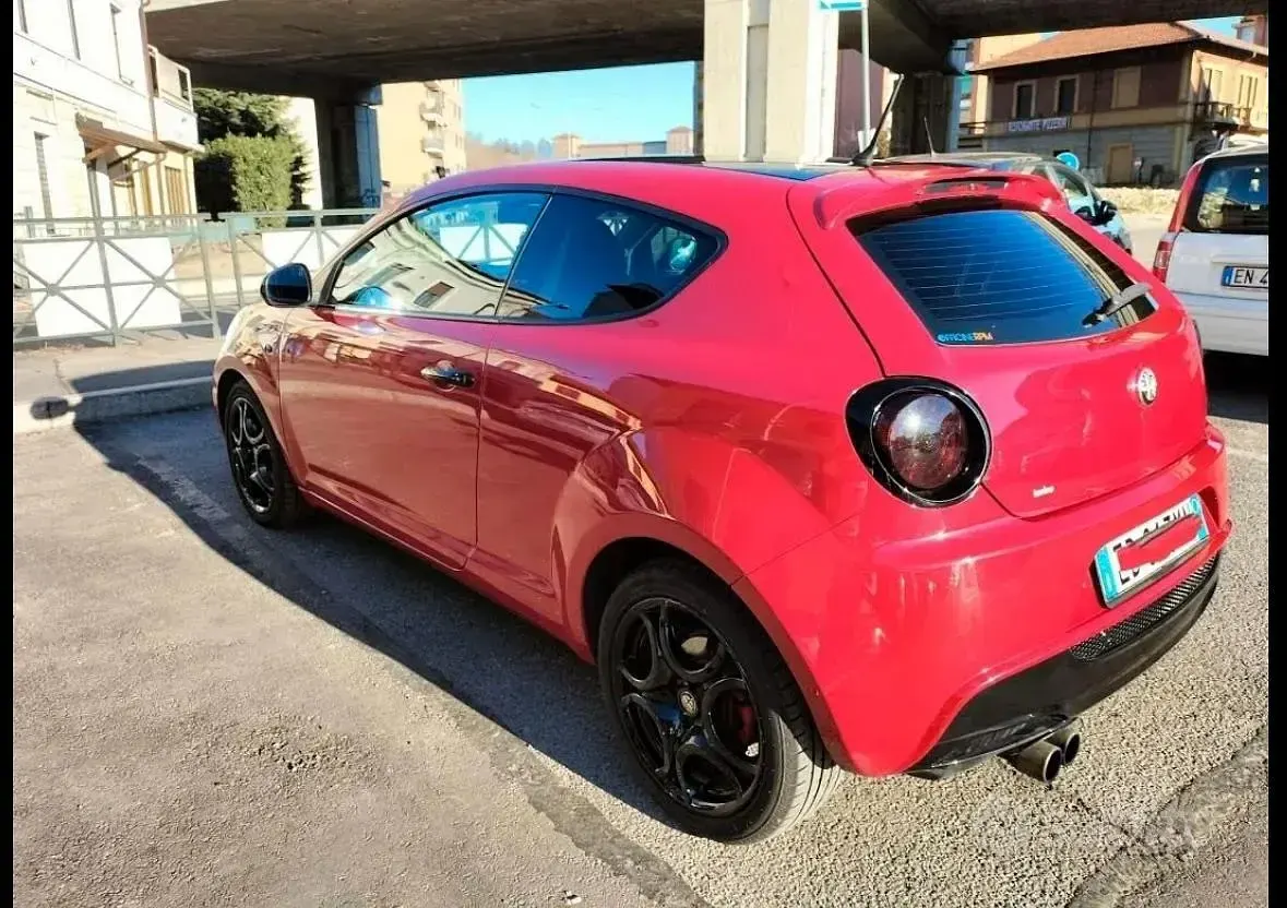Usata Alfa Romeo MiTo 135 CV (99 kW) 2011 Rosso Utilitaria