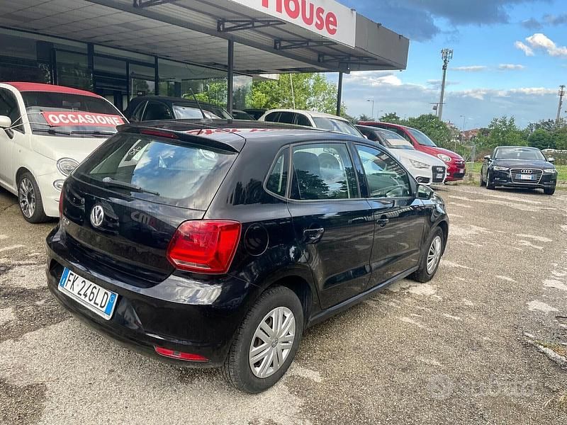 Usata VW Polo Comfortline 75 CV (55 kW) 2017 Nero Berlina