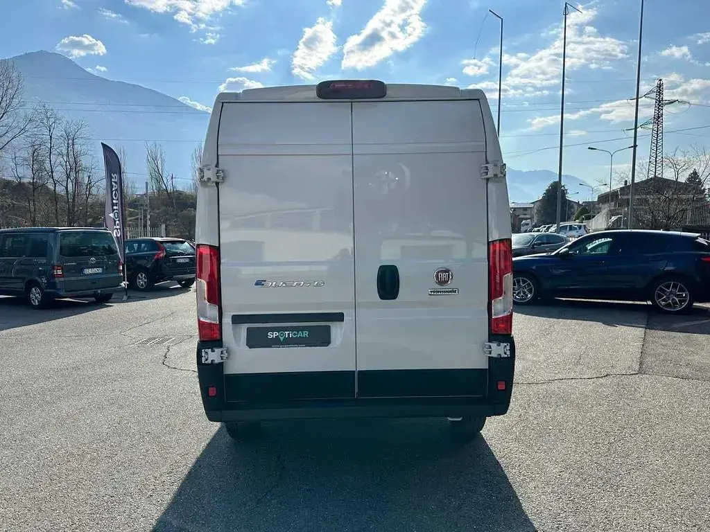 Usata Fiat Ducato 58 kW (79 CV) 2021 Bianco Furgone