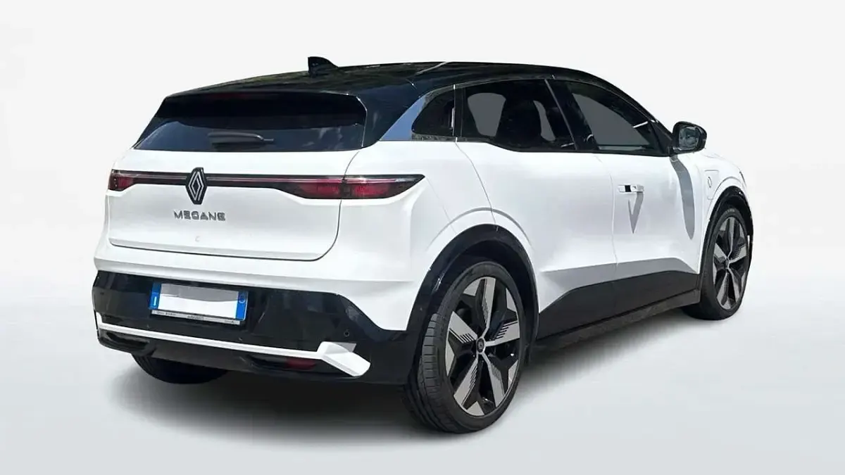Usata Renault Megane E-Tech Techno 160 kW (218 CV) 2023 Bianco Berlina