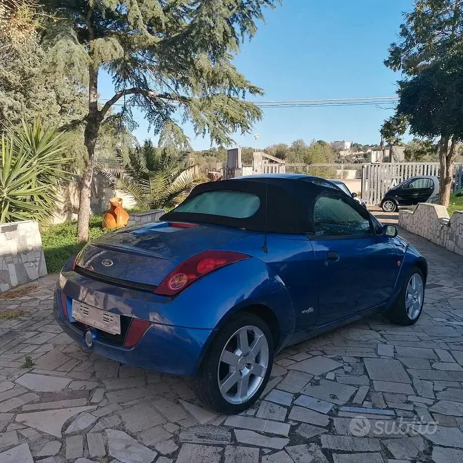 Usata Ford StreetKa 95 CV (69 kW) 2003 Blu Cabrio