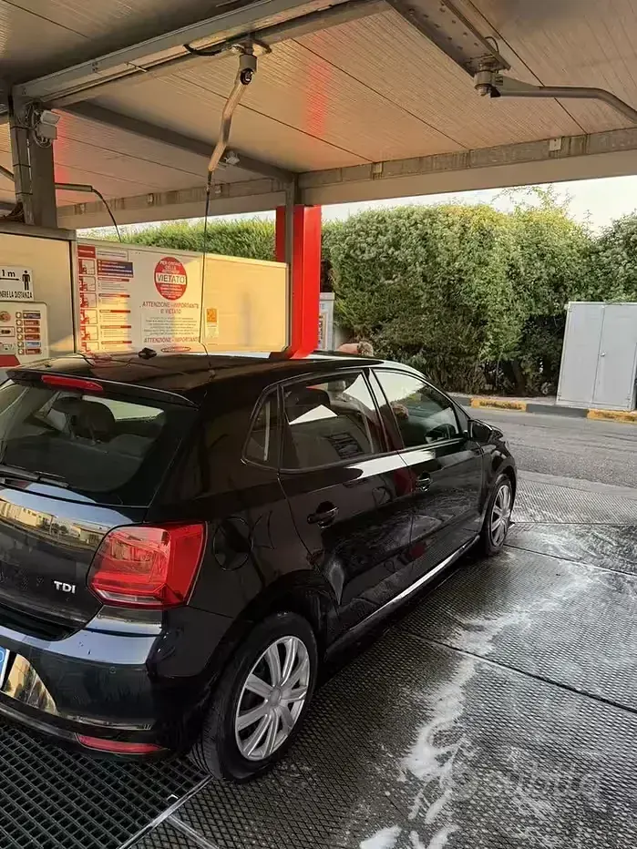 Usata VW Polo Comfortline 90 CV (66 kW) 2017 Nero Berlina