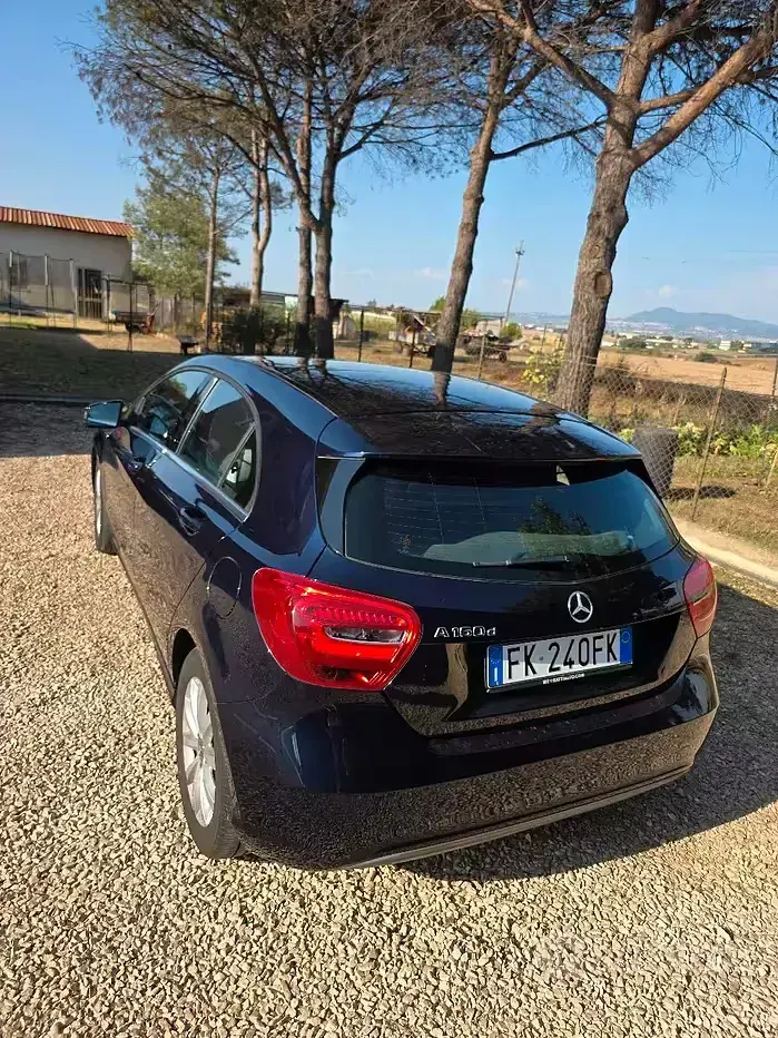 Usata Mercedes A160 Executive 90 CV (66 kW) 2017 Utilitaria
