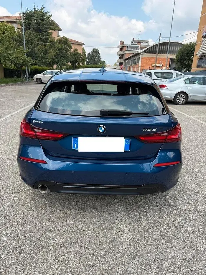 Usata BMW 116 Efficient Dynamics 116 CV (85 kW) 2020 Blu Utilitaria