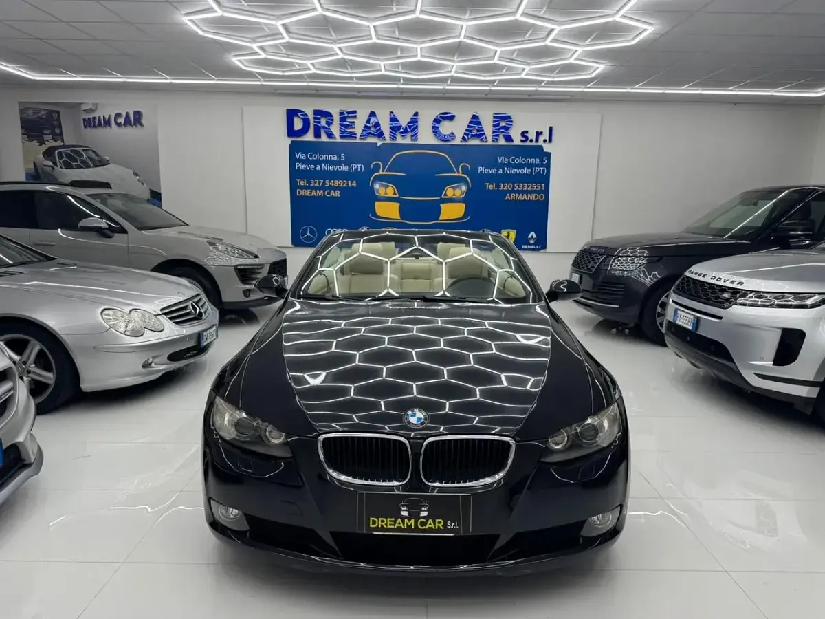 Usata BMW 320 169 CV (124 kW) 2008 Nero Cabrio