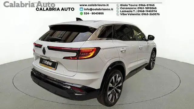 Usata Renault Austral Techno 158 CV (116 kW) 2023 Bianco SUV