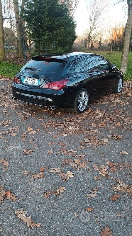 Begagnad Mercedes CLA220 177 HK (130 kW) 2015 Svart Sedan