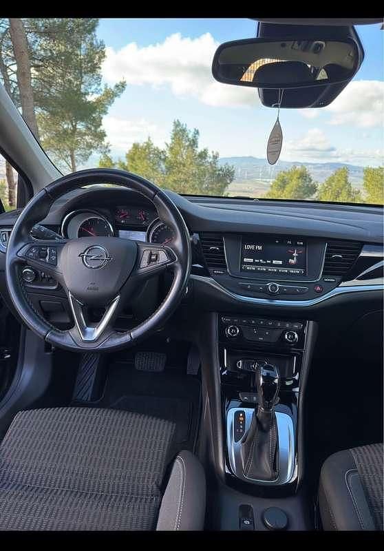 Usata Opel Astra Business Elegance 122 CV (89 kW) 2022 Utilitaria