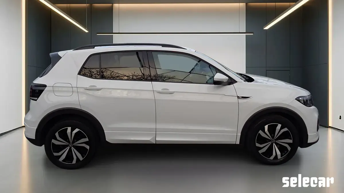 Usata VW T-Cross Sport 110 CV (80 kW) 2022 Bianco SUV
