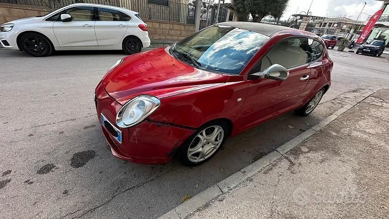 Usata Alfa Romeo MiTo 90 CV (66 kW) 2009 Rosso Utilitaria