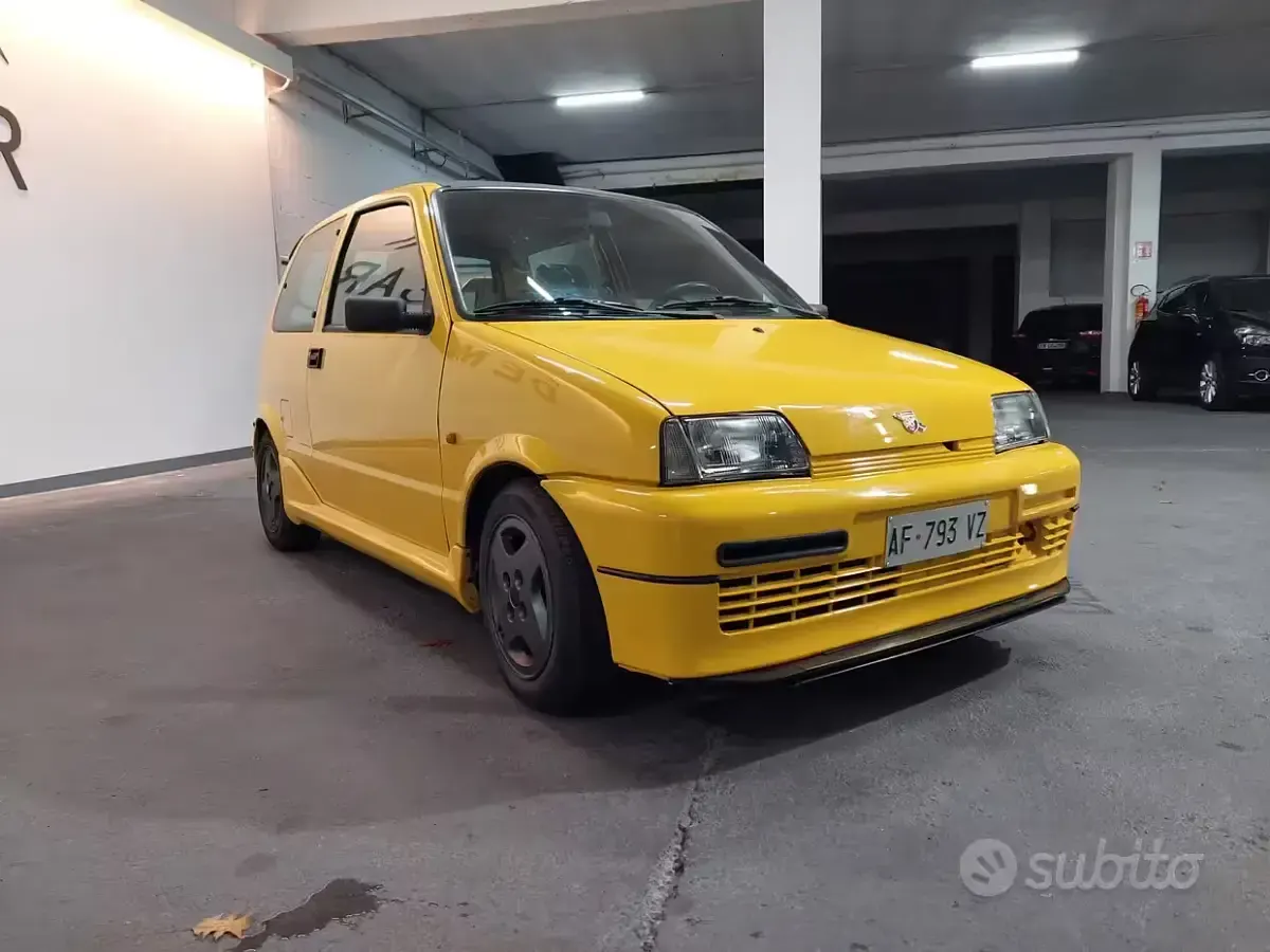 Käytetty Fiat Cinquecento 54 HP (39 kW) 1995 Keltainen Viistoperä